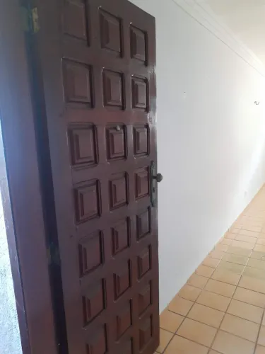 Alugo apartamento no Tirol