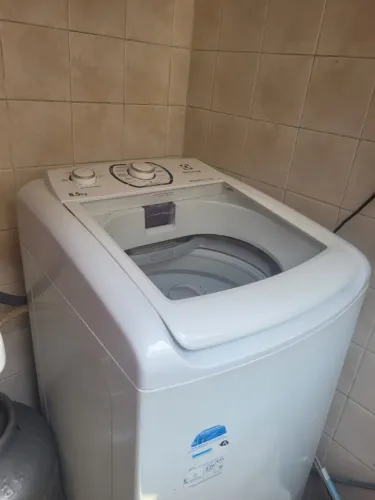 Máquina de Lavar Electrolux 8.5Kg 110v
