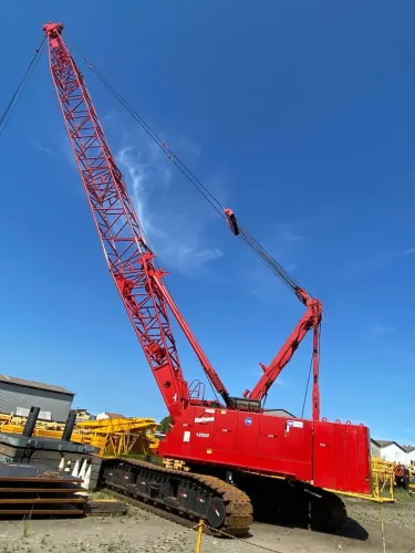 Guindaste Manitowoc 12000 - Máquina de Esteira