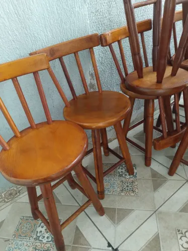 Banqueta madeira maciça peroba com encosto