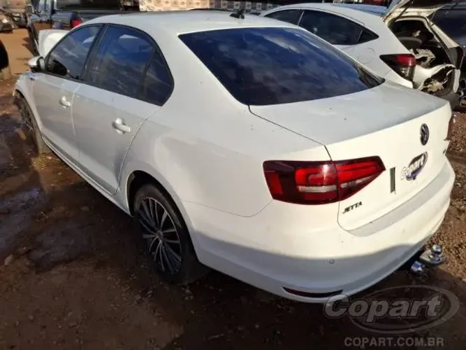 SUCATA VOLKSWAGEN JETTA 1.4 TSI 2017