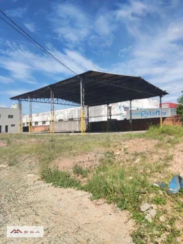 Galpão para alugar, 200 m² - Chácaras Luzitana - Hortolândia/SP