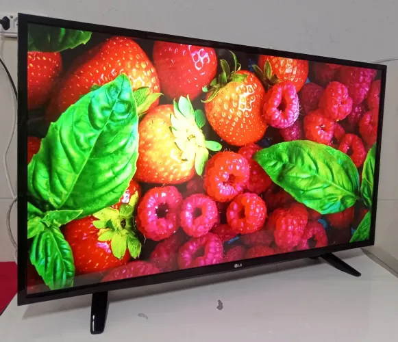 VENDA DE TVS USADAS COM GARANTIA EM ATÉ 12X 
