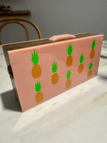 bolsa pequena, clutch de festa, original FARM, estampa tropical abacaxi, rosa salmão