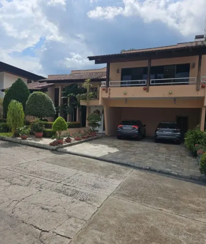 Condominio Parque Residencias