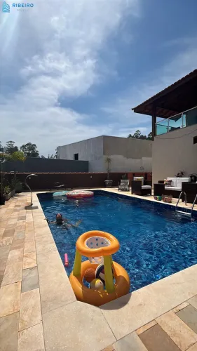 Belissima casa Cond Ninho Verde 1 - 04 dormitórios sendo suíte com hidro valor 1200K aceit