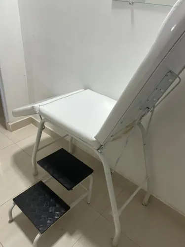 Maca para salão de beleza e depilação.  Material de  ferro 3 posições 