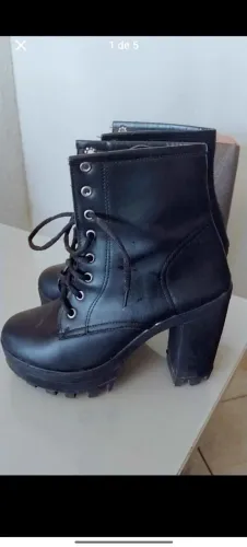 Bota salto grosso