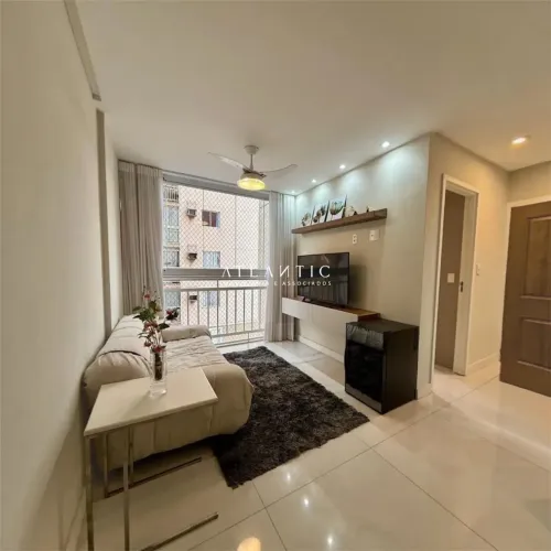 Imóvel para venda tem 70 metros quadrados com 3 quartos em Residencial Coqueiral - Vila Ve