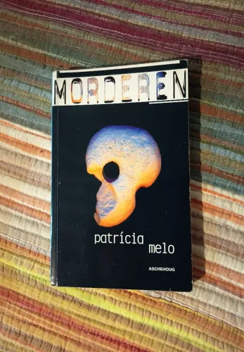 Livro Morderen - Patrícia Melo (usado) | Em norueguês, importado