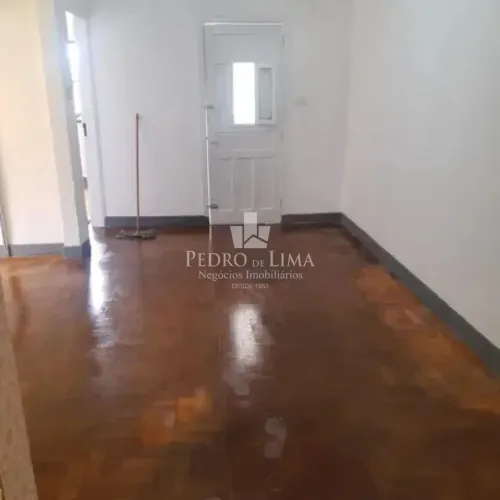 Casa Térrea na Vila Matilde com 200m², 4 Dormitórios, 3 Casas no Terreno e 1 Vaga
