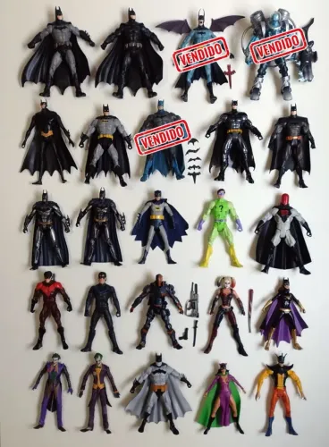 DC UNIVERSE CLASSICS