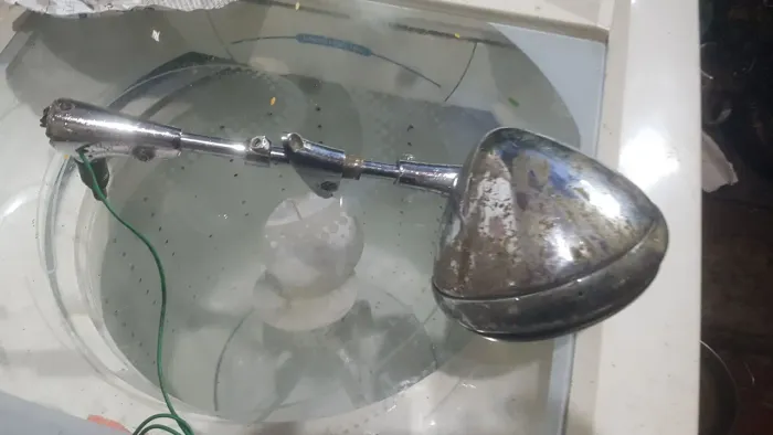 Farol caça mulata