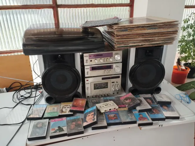 Som Aiko com toca disco,fitas e Lps.raridade