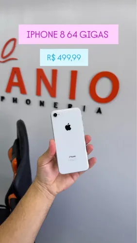 iPhone 8 