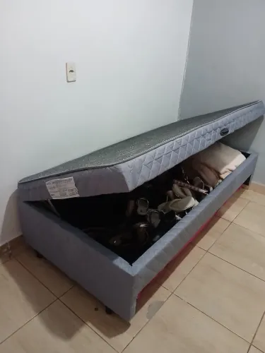 Cama Box Baú Solteiro Semi Nova com Cama Auxiliar