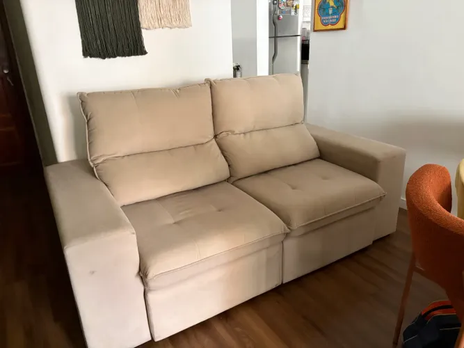 Sofá retrátil bege 