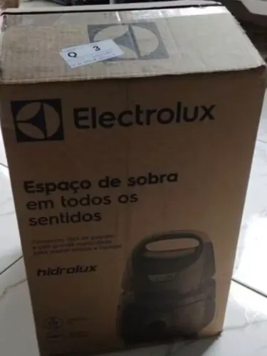 Aspirador de pó e água