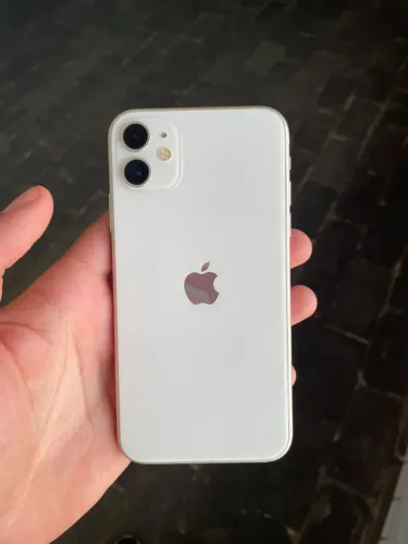 IPHONE 11 BRANCO-64GB