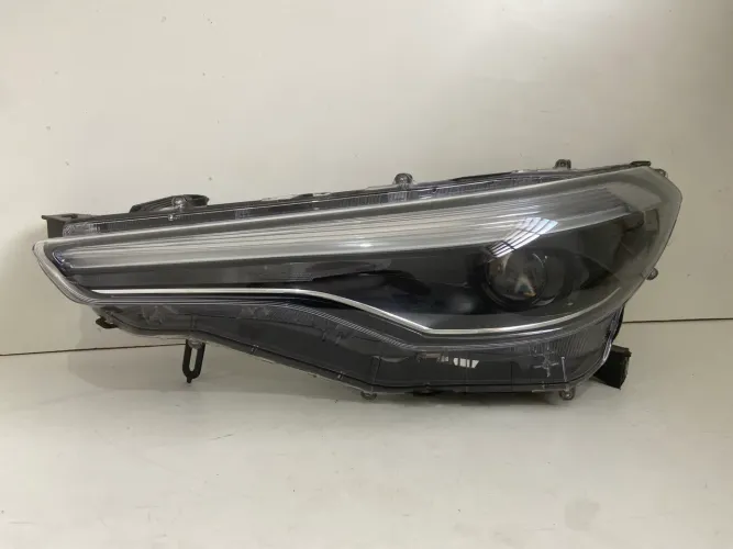 Farol Corolla Cross Altis 2021 2022 2023 2024 Lado Esquerdo (Com Xenon ) 