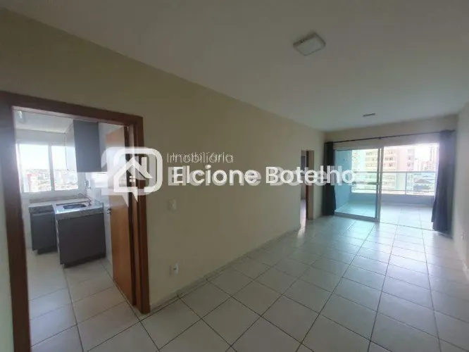 Apartamento à venda, 2 quartos, 1 suíte, 2 vagas, Centro - Uberlândia/MG