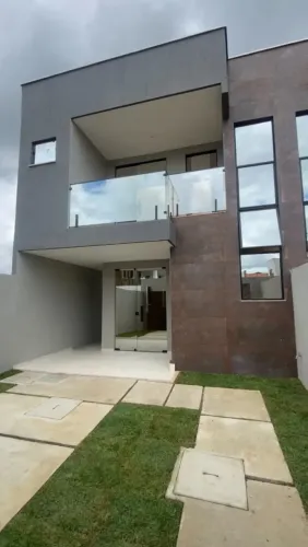Casa para venda com 151 metros quadrados com 3 suítes no Centro - Eusébio - Ceará