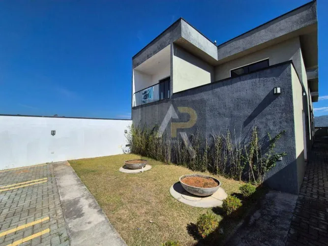 Sobrado com 2 dormitórios à venda, 110 m² por R$ 430.000,00 - Botujuru - Mogi das Cruzes/S