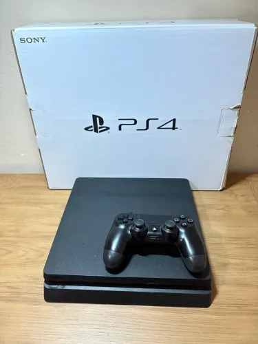 ps4 slim com jogo pra hj