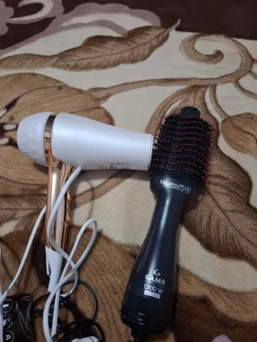 Secador e escova secadora