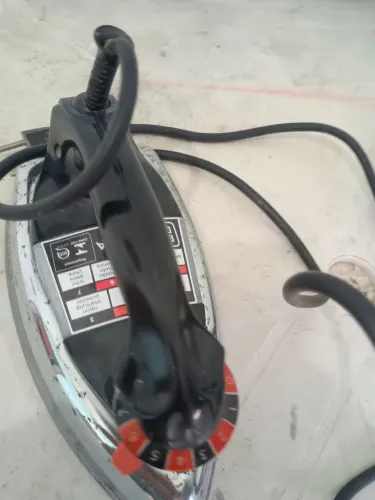 Ferro de passar Black Decker NOVO Nunca usado