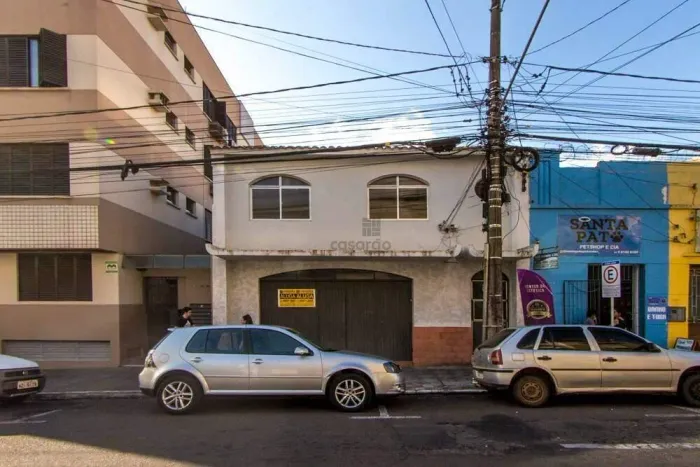 Casa Comercial 4 quartos para aluguel SANTA MARIA