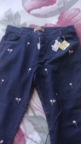Calça jeans MOM nova
