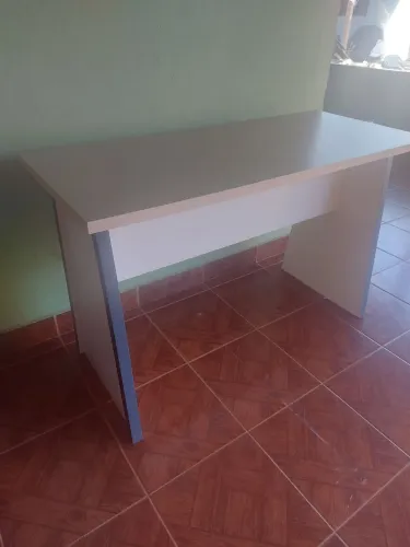 Mesa,aparador, escrivaninha 