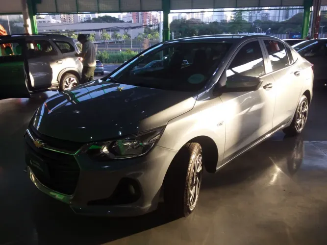 Chevrolet Onix Hatch LT 1.0 12V TB Flex Aut. 4P 2025