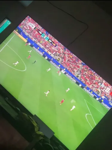 TV Samsung QLED 4K Q65D 70 polegadas