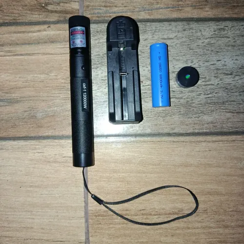 Caneta Lazer Verde Ultra Forte Alcance 100km