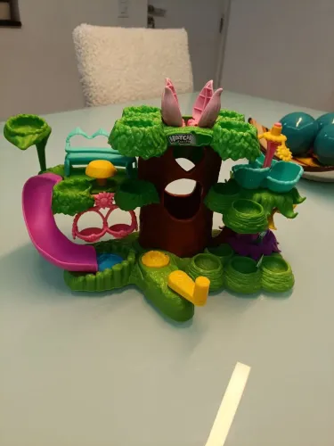 Hatchimals colleggtibles escolinha