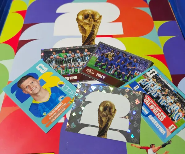 Figurinhas brilhantes originais da copa 2026