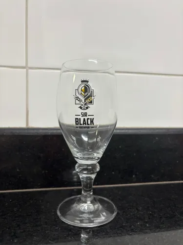 Taça Cerveja Colecionador Sir Black