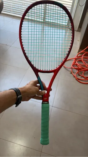 Raquete yonex vcore 98 2023 L3 310g