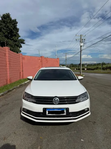 Volkswagen Jetta Comfortline 1.4 TSI 16V 4P Aut. 2018