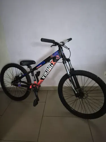 Bicicleta Viking X Tuff 25