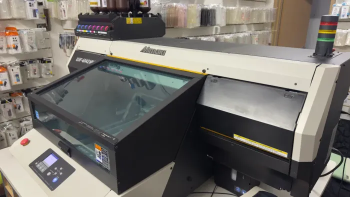 Impressora UV Mimaki UJF-6042MkII + Nobreak (24h) + Tintas Novas - Estado de Nova
