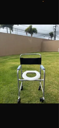 Cadeira De Banho Higiênica 