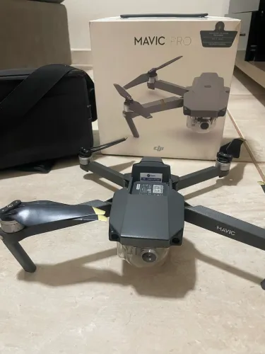 Drone dji mavic pro