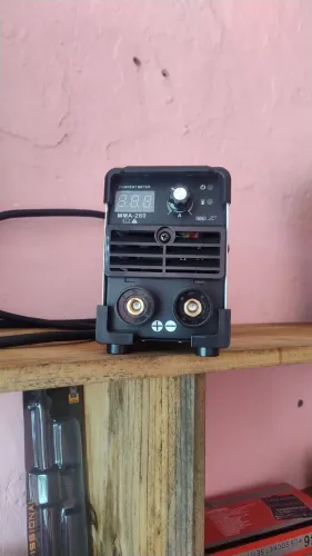 Máquina inversora de solda