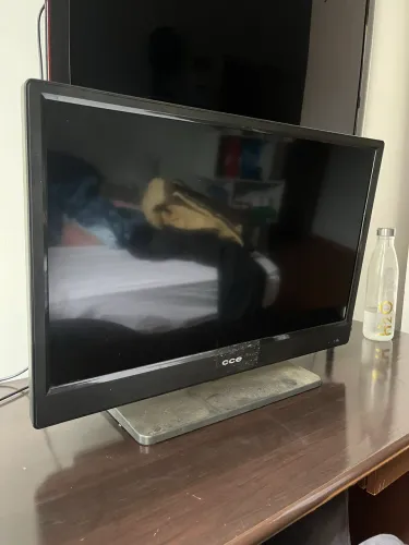 TV LED CCE 28? BARBADA