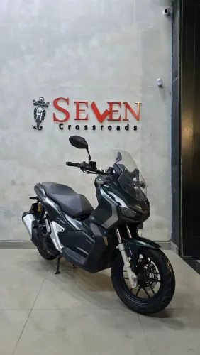 HONDA ADV 150