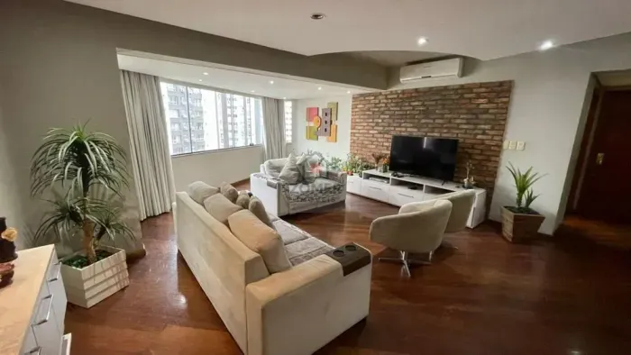 Apartamento com 159 metros 4 suítes 2 vagas no bairro Boa Vista - Porto Alegre - RS
