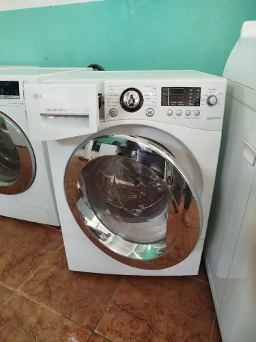 Lava e seca LG 8, 5kg inverter